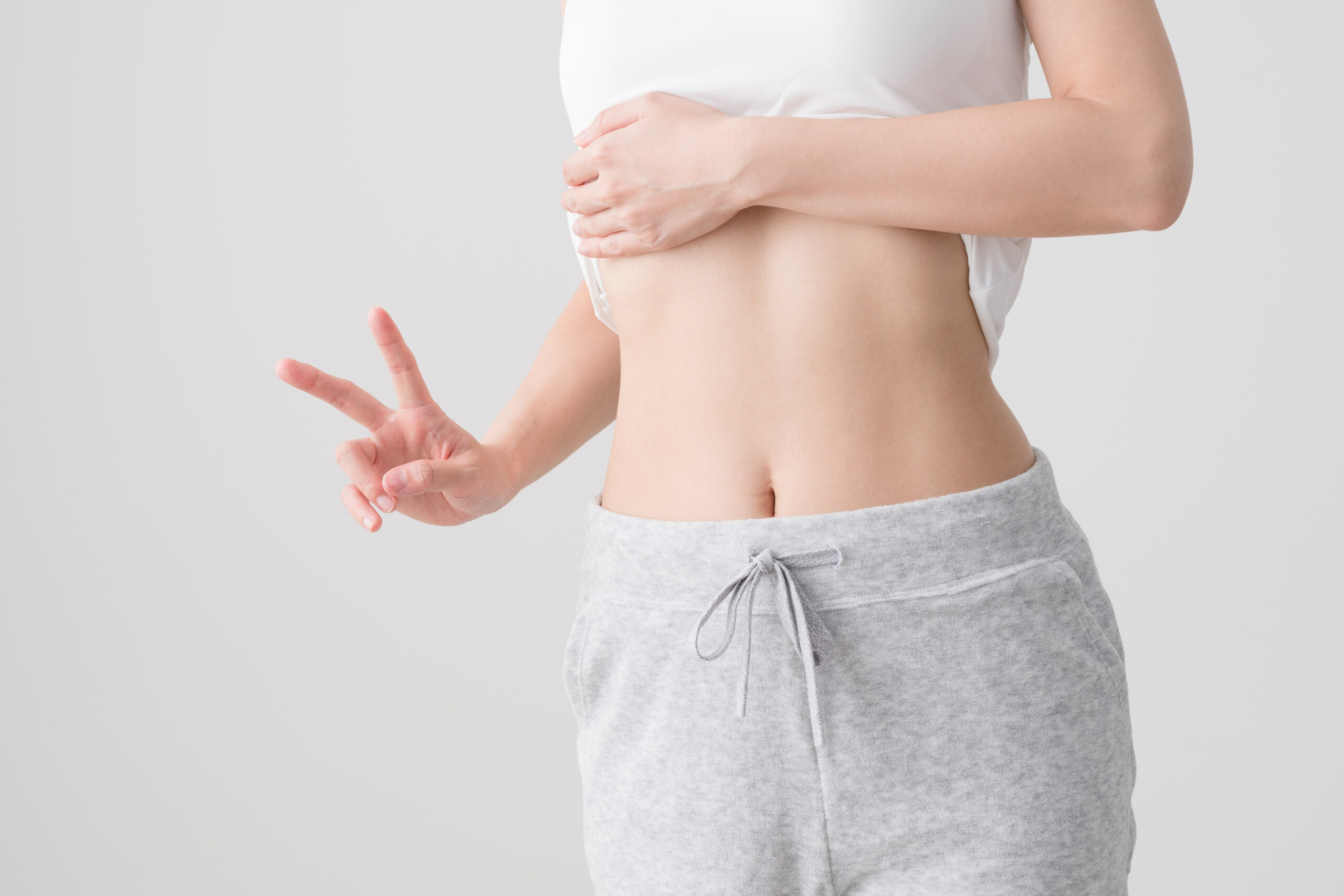 ダイエットに成功した女性、ピース